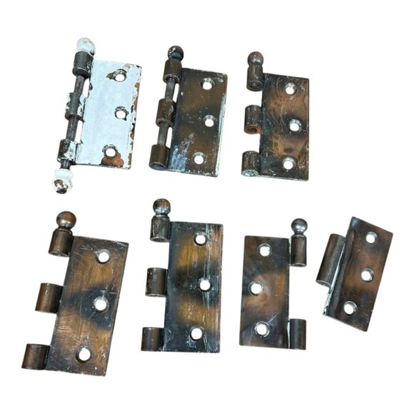 Seven Victorian‎ Door Hinges - Picture 1 of 7